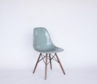 eames side chair